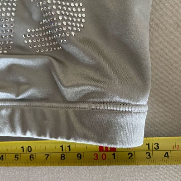 SKIMS Silver Bra Size Medium - Picture 10 of 11